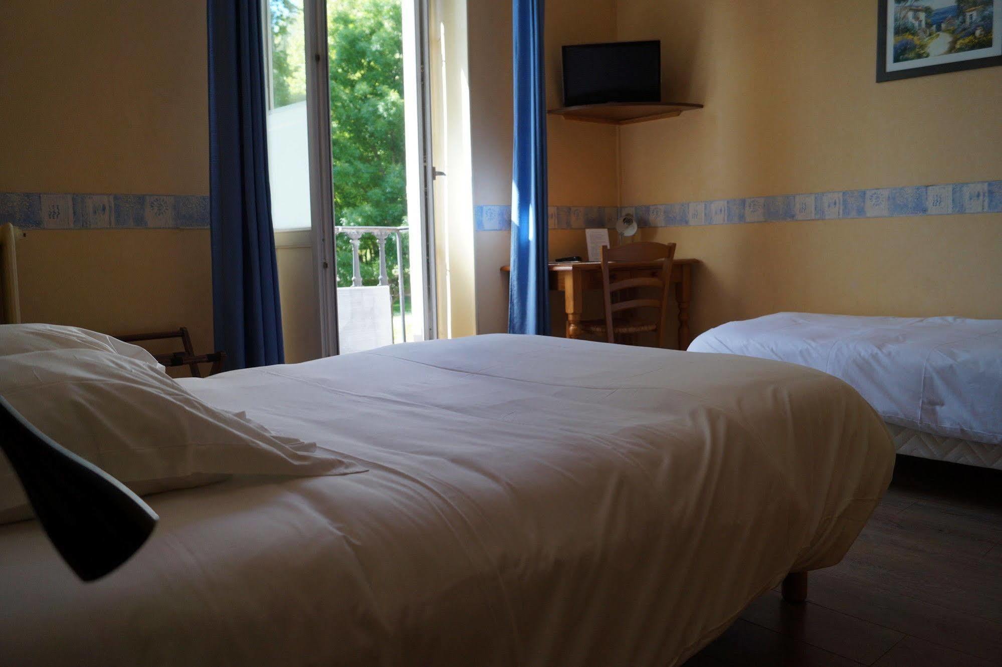 Hotel Des Ducs Nevers Exterior foto